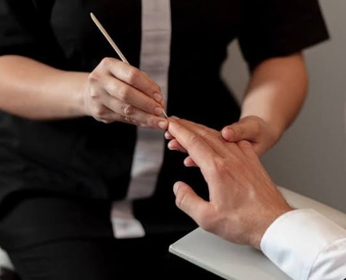 Manicure